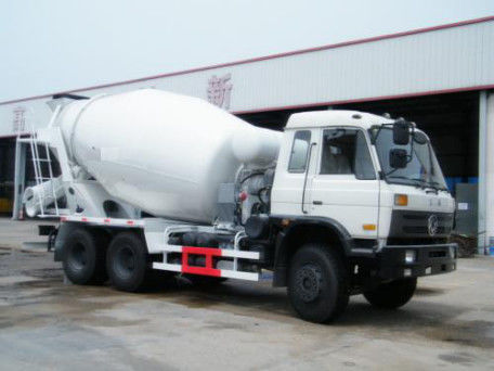 China Dongfeng Concrete Mixing Transport Trucks , 6x4 10 Wheel 9 Cube Cement Mixer Truck supplier