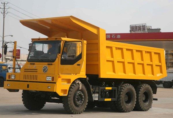 Professional 6x4 Heavy Duty Dump Truck , 50 Ton Dump Truck 336Hp For Mining
