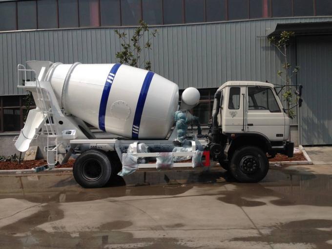 Cheap Chinese Dongfeng 4m³ Concrete Mixer Truck for Concrete Transportion for Sale